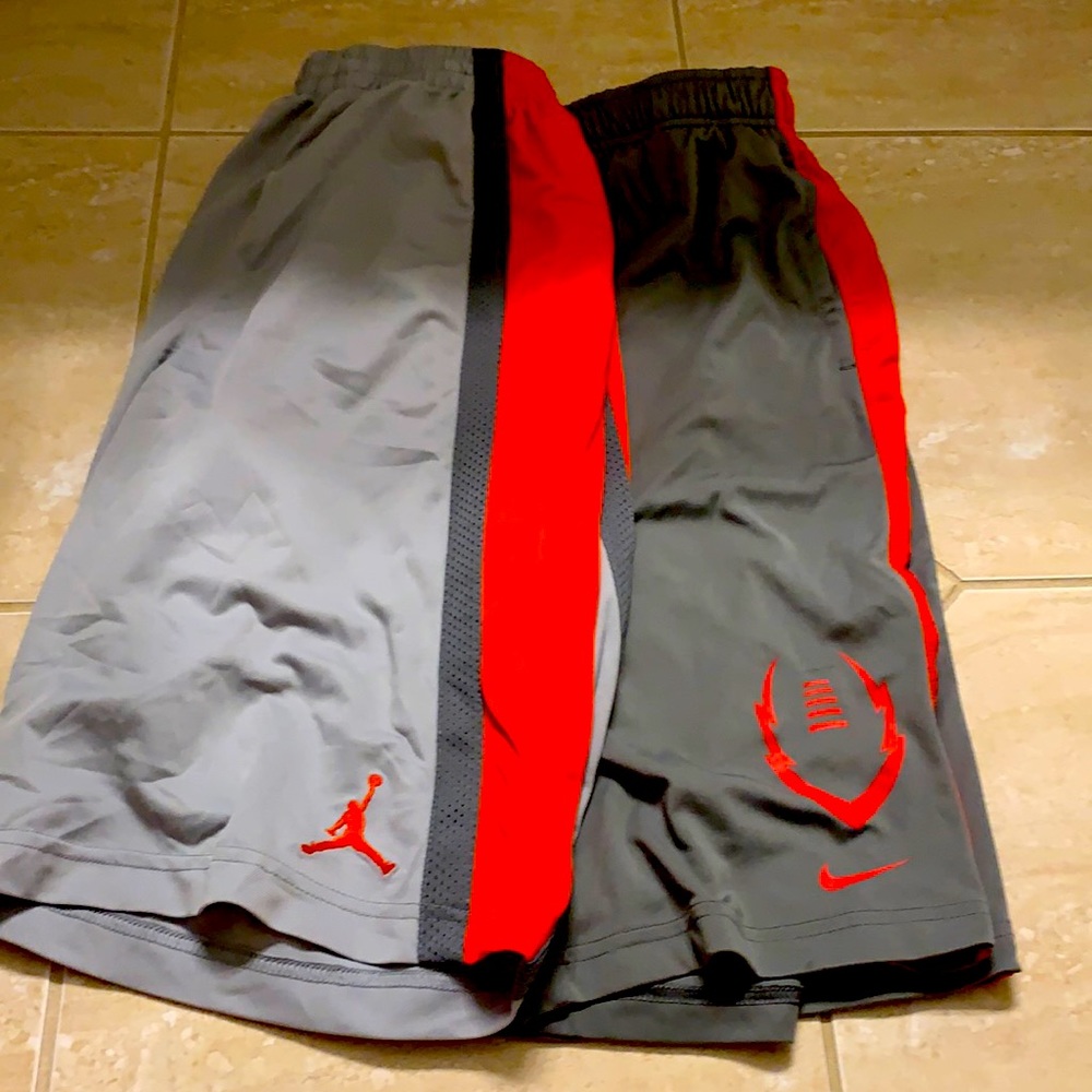 Athletic shorts